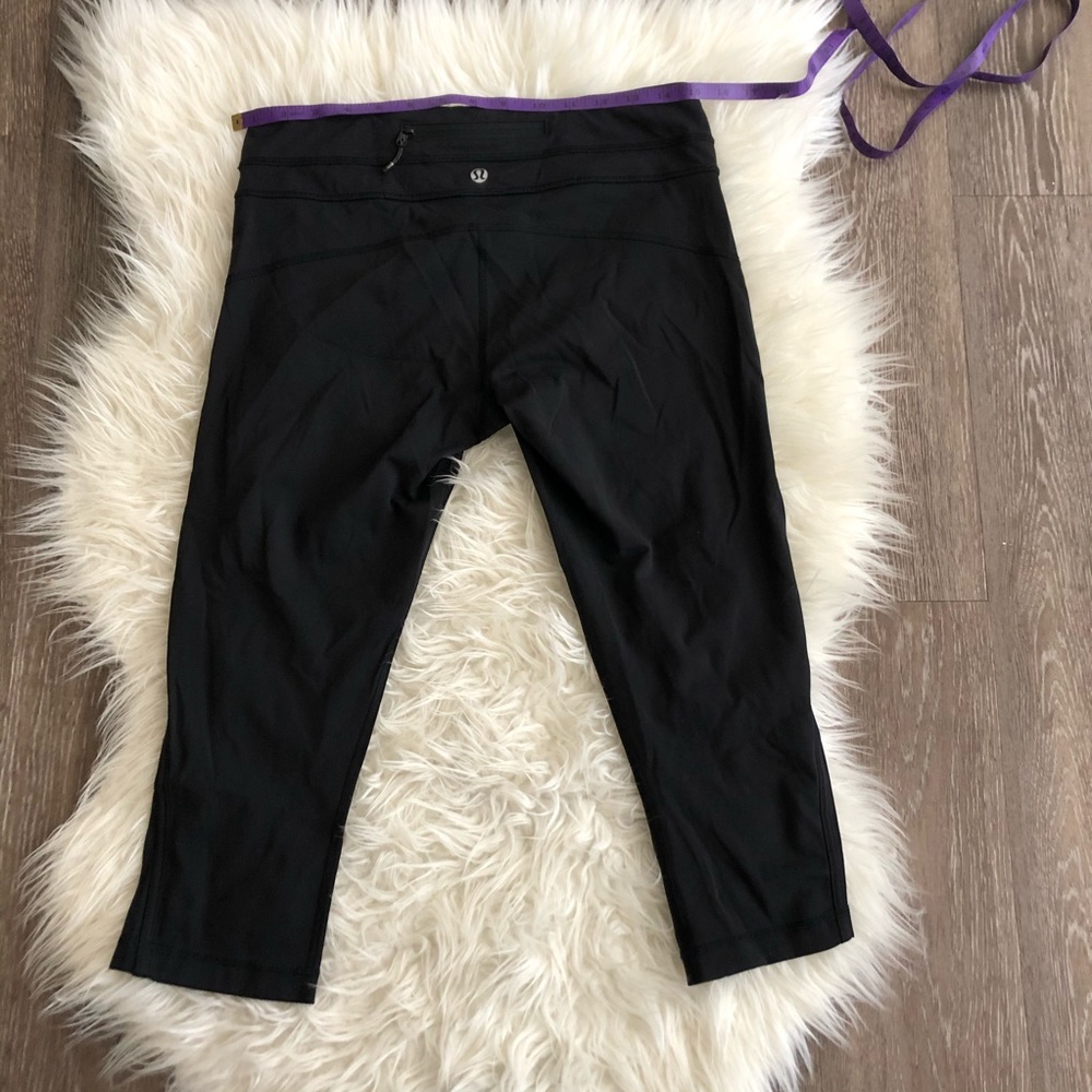 Lululemon leggings 8